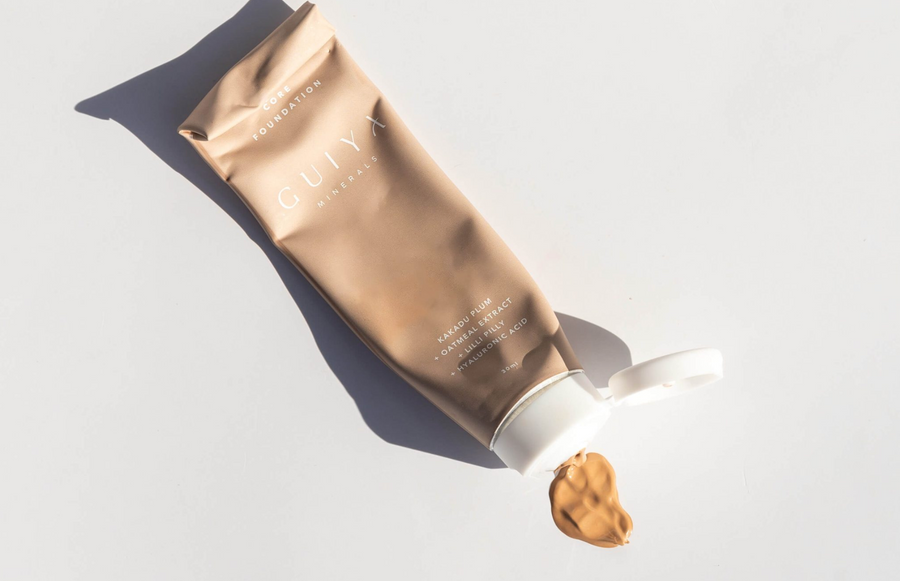 Core Mineral Liquid Foundation - Mocha Mist