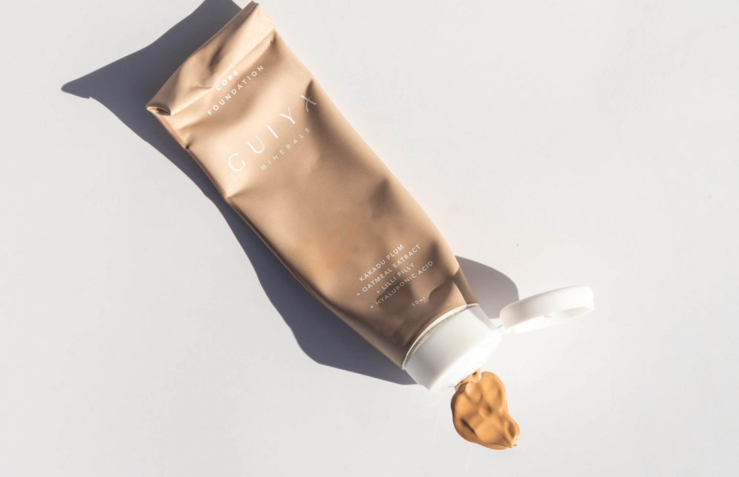 Core Mineral Liquid Foundation - Kakadu Clay